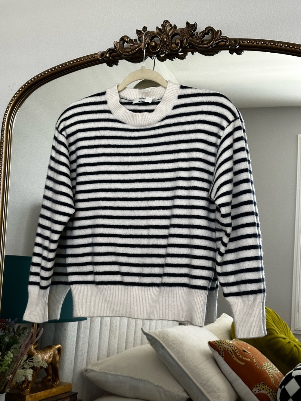 Wilfred Isabelle Wool Cashmere Sweater